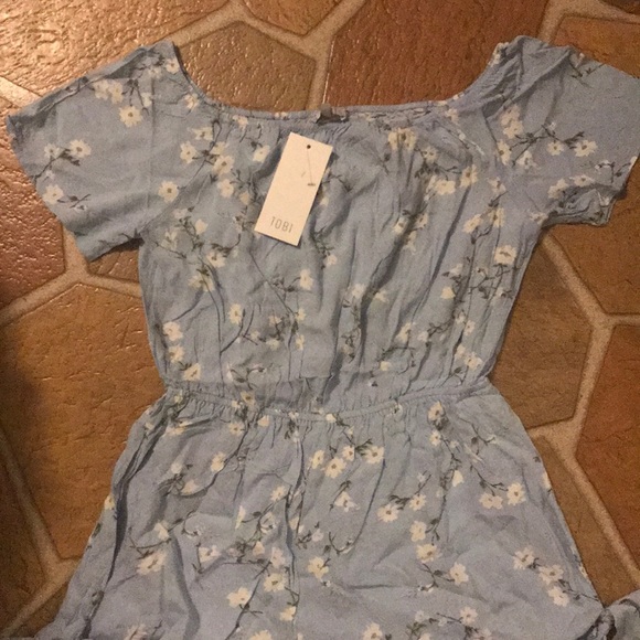 Daisy Wildflower Print Off the Shoulder Tie Romper - Picture 5 of 6